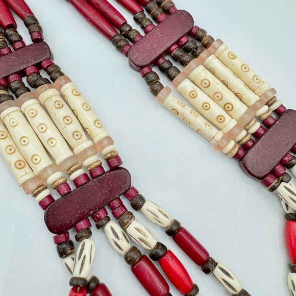 Chico’s Cherry-Colored Bib Necklace Beaded Tribal Boho Tropic Vaca Statement - Picture 10 of 14